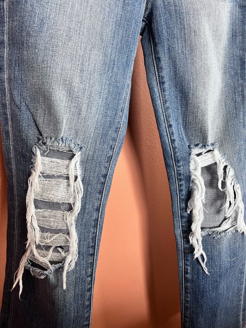 L’agence Daria High Rise Cropped Jeans - Picture 3 of 7